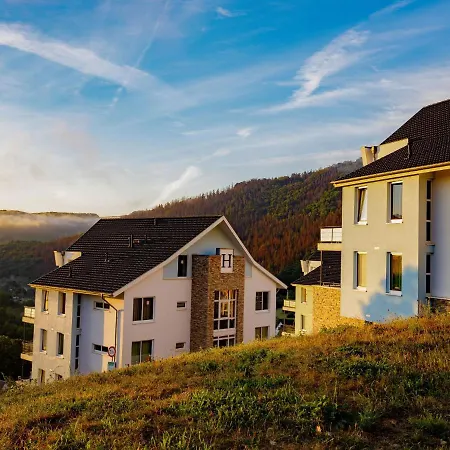 Comfortable Apartment, With 2 Bathrooms, In Nature Heimbach