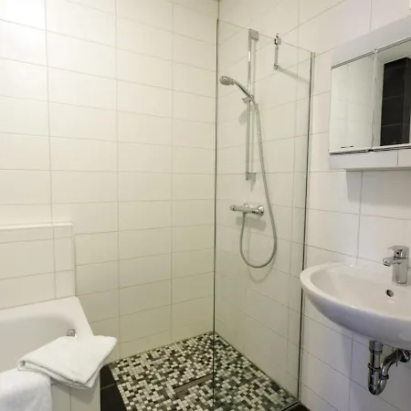 Comfortable Apartment, With 2 Bathrooms, In Nature Appartamento Heimbach